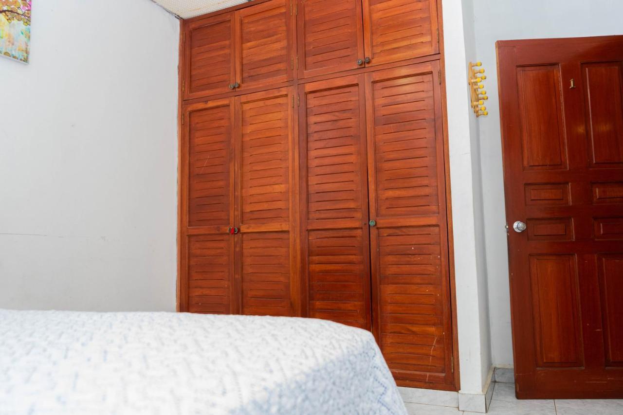 Hostal Familiar Argenal David Εξωτερικό φωτογραφία